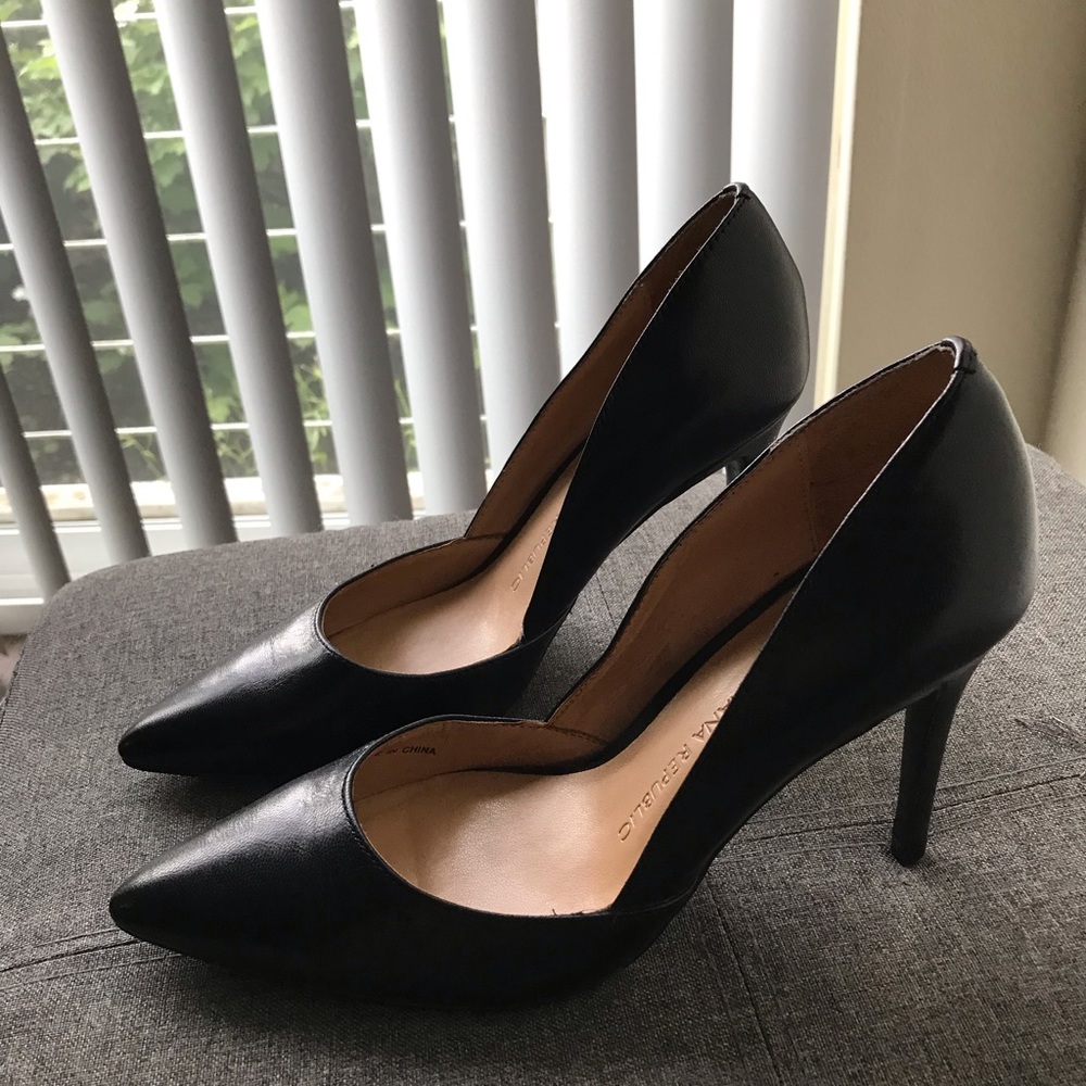 Banana Republic Heels